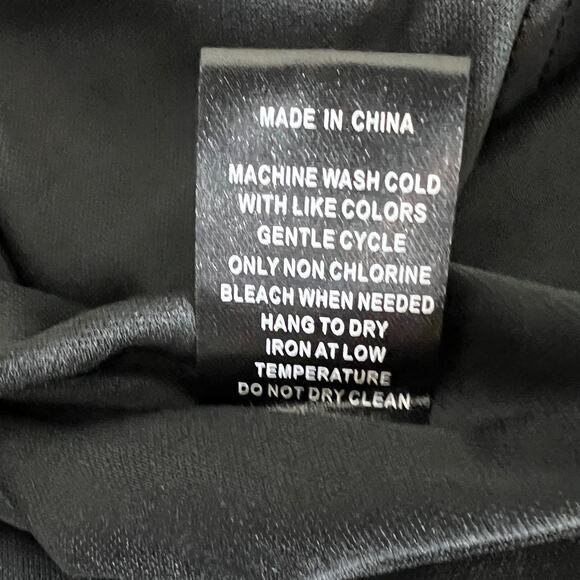 Calessa Tunic Top 1X Red Black Burnout Velvet Zebra Animal Print Holiday Party - Picture 7 of 8